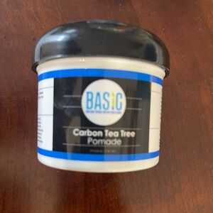 Carbon Tea Tree Pomade - Black and White